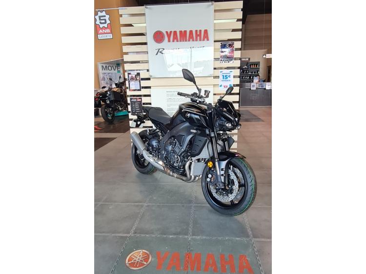 YAMAHA MT-10
