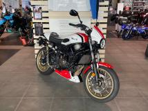 YAMAHA XSR 700