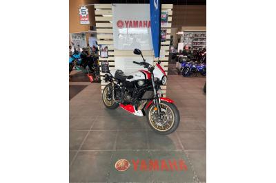 YAMAHA XSR 700