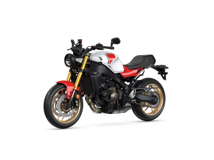 YAMAHA XSR 900 2025