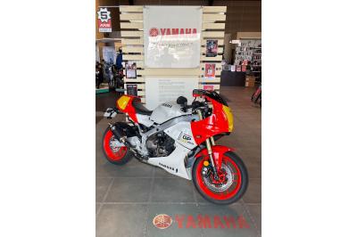 YAMAHA XSR 900 GP